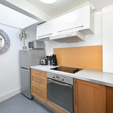 Soho, Piccadilly & Chinatown - Two Bedroom & Two Double Beds Apartment 런던 외부 사진